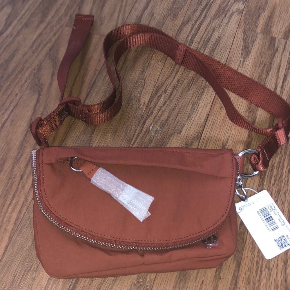 Lululemon All Night Festival Bag Micro